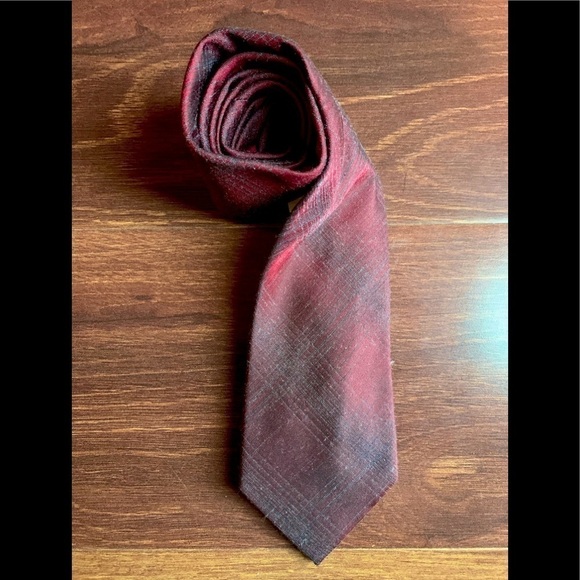 NWT CALVIN KLEIN Silk Blend Necktie - Picture 1 of 4